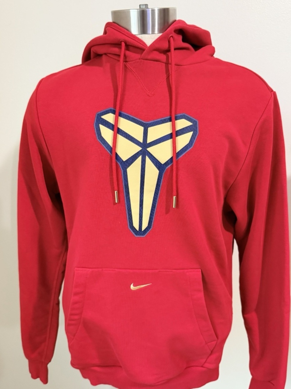 NWOT Nike Kobe Bryant Dri-FIT Pullover Sweatshirt Hoodie Mamba Red Men's Size S